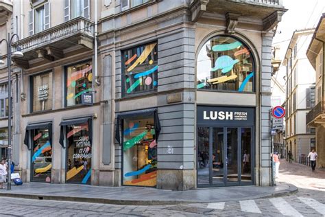 Lush Chooses Italy For Launch Of First Ever ‘naked Shop