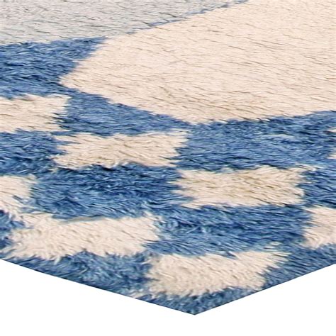 Contemporary Moroccan White And Blue Handwoven Wool Rug N10939 By Dlb
