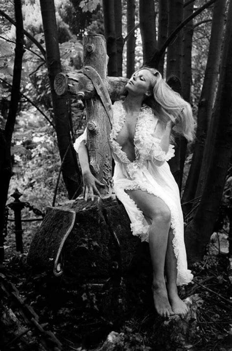 Veronica Carlson Promo Shot For Dracula Has Risen From The Grave 1968