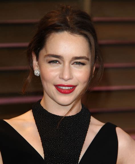 Vidéo Emilia Clarke Arrivées Des People à La Soirée Vanity Fair Après La 86 ème Cérémonie