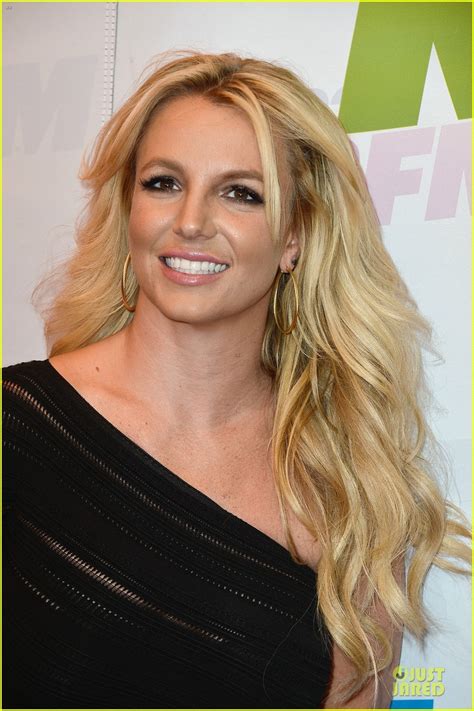 Britney Spears Wango Tango 2013 Co Host Photo 2868565