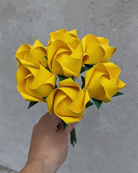 Ramo De Rosas De Papel Amarillas Flores De Origami Regalo De Etsy México