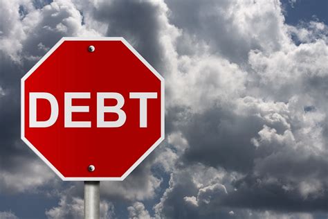 Depending on your situation, chapter 13 bankruptcy might make sense. Debt Consolidation or Bankruptcy? - LoanConnect