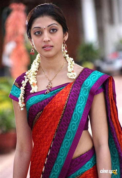 South actresses in saree biography. Indian Actress in Saree Collection: Pranitha south actress ...