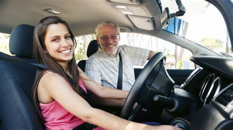 advantages of using a driving school time driving school