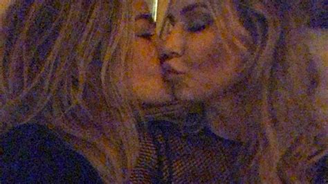 Denise Richards Addresses Brandi Glanville Rumors After Kissing Photo Emerges