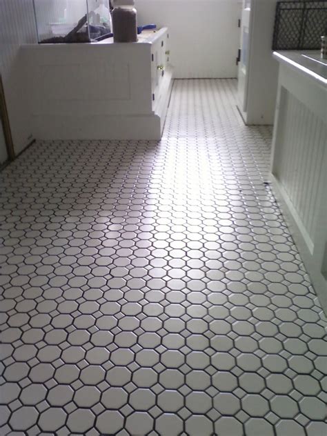 Penny Round Floor Tile Gooddesign
