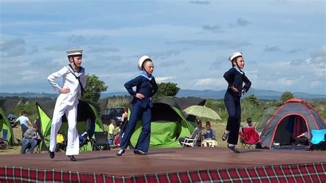 the sailor s hornpipe dance highland games newburgh fife scotland youtube