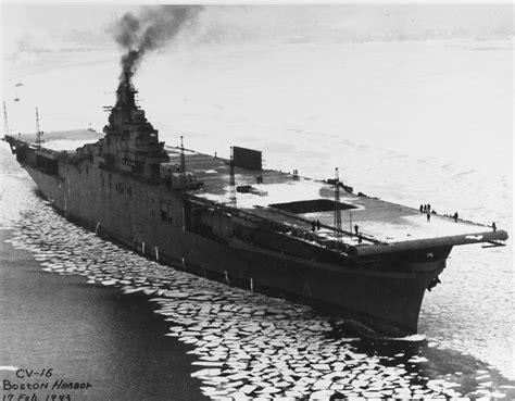 Essex Class Aircraft Carrier Uss Lexington Cv 16 Steams Through