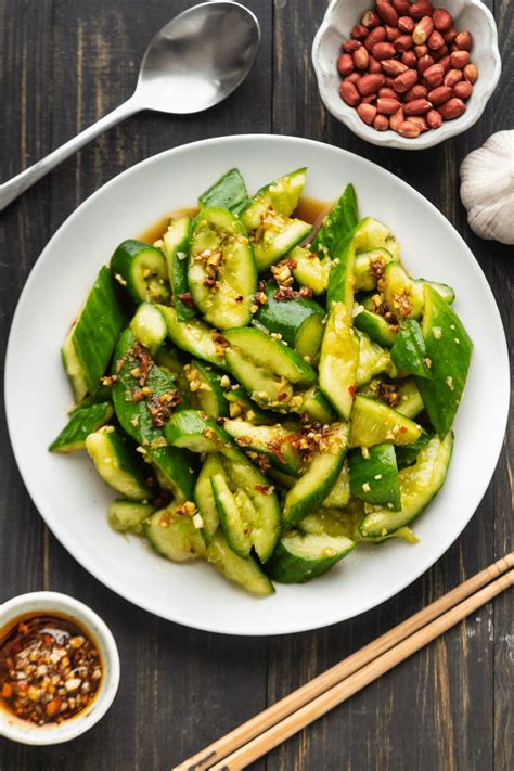 Chinese Smashed Cucumber Salad 拍黄瓜 Wok And Kin