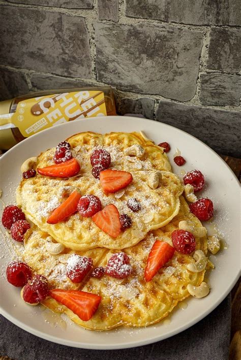 Maybe you would like to learn more about one of these? frische Waffeln mit Reismehl und Reisflocken ...
