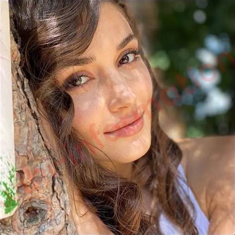 Hande Erçel Husband Religion Age Height Info And Bio Wiki