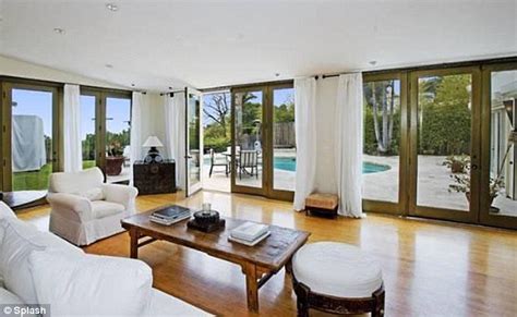 Penelope Cruz Puts Her Hollywood Home On Sunset Strip Up For Sale For £