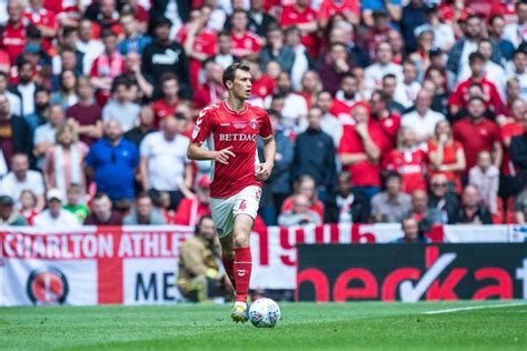 shame arsenal fans disappointed as krystian bielik joins derby permanently