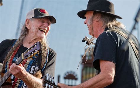 Bold Nebraska Sues For Beer Revenues From Willie Nelson Neil Young Concert