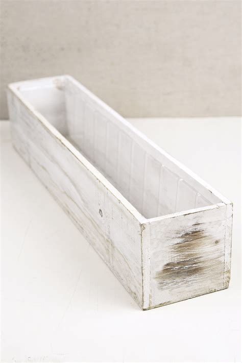 Whether you want to recycle a tiny tea tin, a first aid metal box or a large storage box, just make sure you an idea is to use several shades of blue and green mixed with white. White 4x20 Planter Boxes Wood