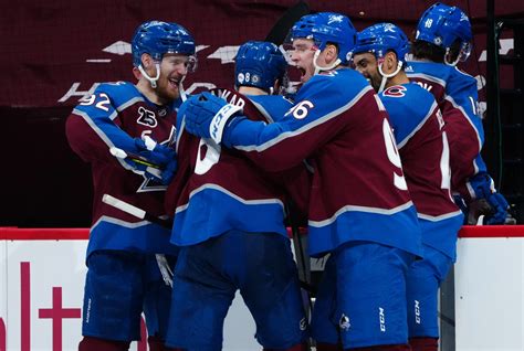 NHL roundup: Colorado Avalanche win Presidents' Trophy