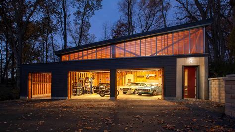Modern Garage With Loft