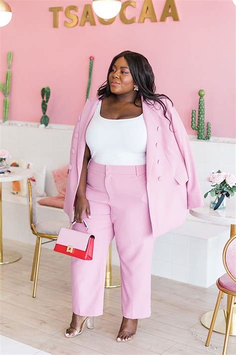 Fall Pink Power Suit Musings Of A Curvy Lady Pink Suits Women