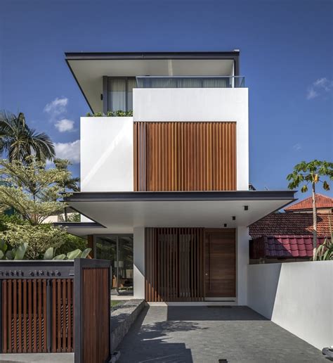 Rumah minimalis adalah rumah yang sedang hits masa kini karena desainnya yang simple dan kekinian. 35 Contoh Desain Rumah Impian Kontemporer Tropis Di Lahan ...