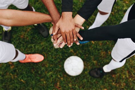 Huddle Football Stock Photos Pictures And Royalty Free Images Istock