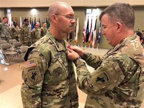 Running Receives Legion Of Merit Article The United States Army