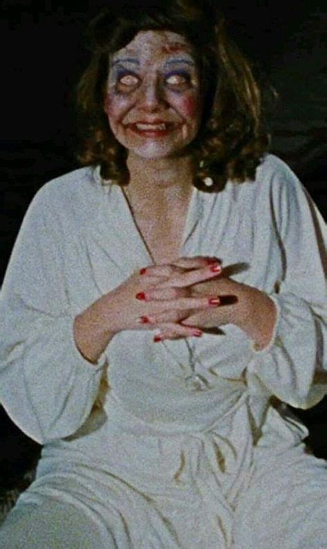 Evil Dead 2 Linda With Images Retro Horror Horror Evil Dead 1981