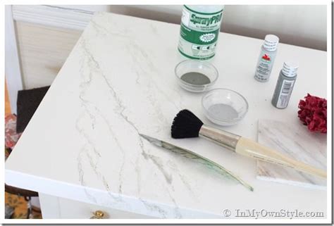Faux Carrara Marble Painting Technique To Makeover Furniture
