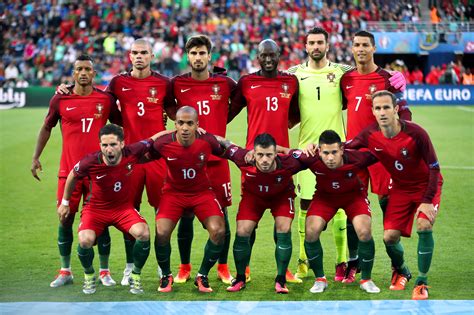 La capitaine des bleues s'inscrivait ainsi dans une série de sorties médiatiques des joueuses contre leur sélectionneuse, et ce, alors qu'un match capital approchait. Euro 2016 : Portugal - Autriche : à quelle heure et sur ...