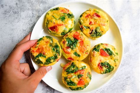 Roasted Red Pepper Spinach Egg Cups Kay S Clean Eats