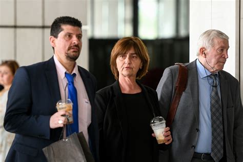 Ήταν η συνέπεια του να επιλέξει να έχει παράλληλο δεσμό με δύο άτομα. Τοπαλούδη μητέρα: «Ποιο ελαφρυντικό; Βίασε και σκότωσε το ...