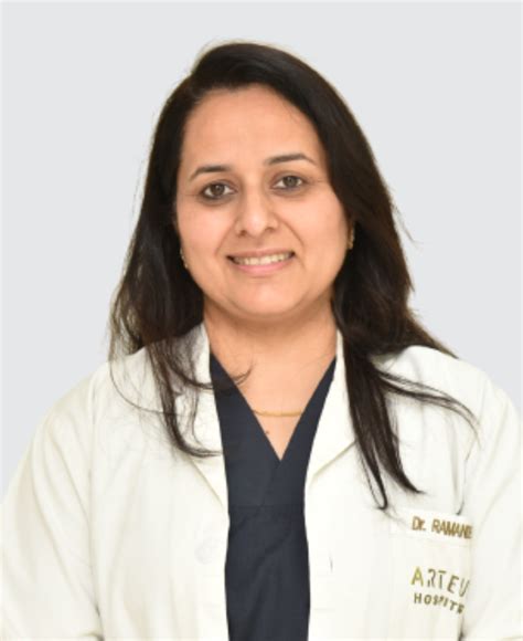 Dr Raman Deep Kaur Consultant At Artemis Hospitals
