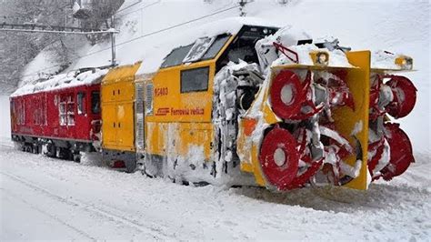 Amazing Powerful Trains On Snow Compilation बर्फ पर शक्तिशाली