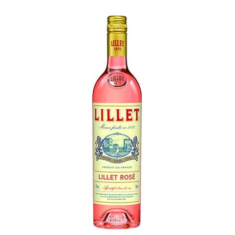 Garnished with fresh mint and lemon. Bouteille de Lillet rosé | Echoppe de la Lune