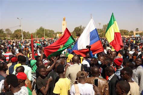 Burkina Faso Crowd Celebrates Military Coup I24news