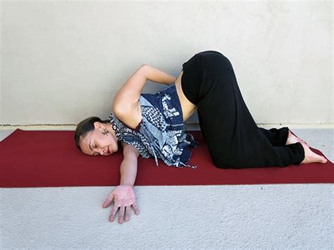 • back to basics and new yoga room! Yoga for Neck Pain | Neck and Shoulder Stretches | Openfit