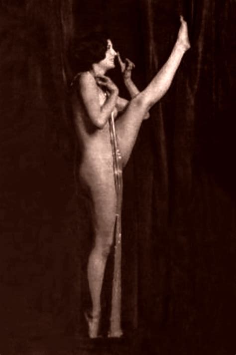 Barbara Stanwyck Nude Pics Page Sexiz Pix