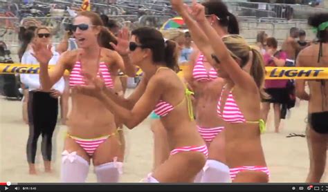 6 Man Volleyball In Manhattan Beach The Past And Where Its Heading Mad Video Labmad Video Lab