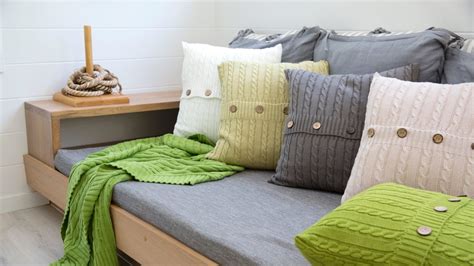 Simplycushions Really Simple Ways To Win With Scatter Pillows Yellow