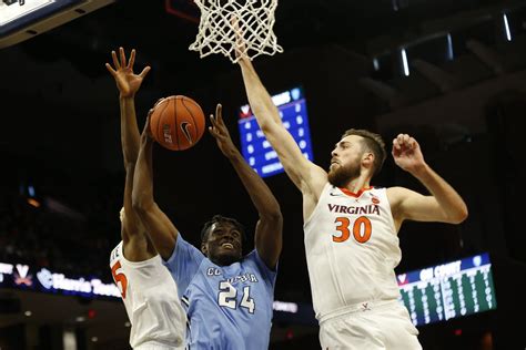 Ncaa Basketball No 9 Virginia Stays Perfect With Win Over Columbia