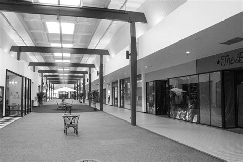 Mall Interior The Inside Interior Of The Carson City Mall Victor