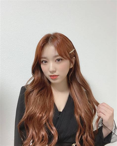 Iz One Nako Instagram Official Izone Long Hair Styles Beauty Kpop Girls