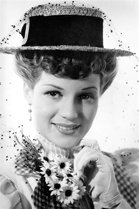 Rita Hayworth In A Publicity Portrait For The Strawberry Blonde 1941 Rita Hayworth