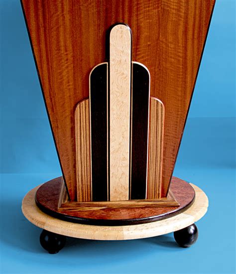 Art Deco Round Table