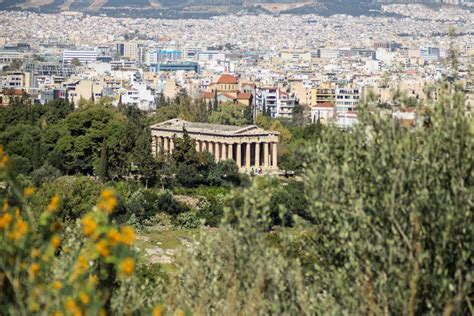 20 Awesome And Delicious Things To Do In Athens In Winter