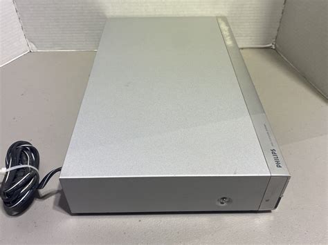 Philips VCR/DVD Combo Model DVP3345V/17 -Tested & Working - No Remote