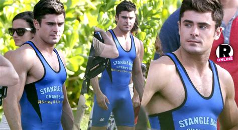 See 8 Photos Of Buff Zac Efron Proving Hes The Full Package In Tight