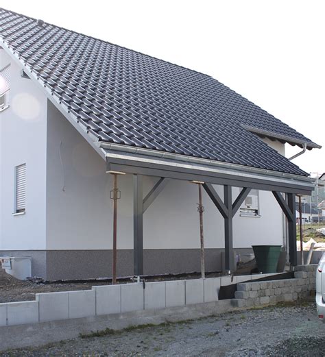 Die wirkung einer farbe hängt grundsätzlich von umfeld ab. Wir bauen ein Haus: Unser Haus in Farbe