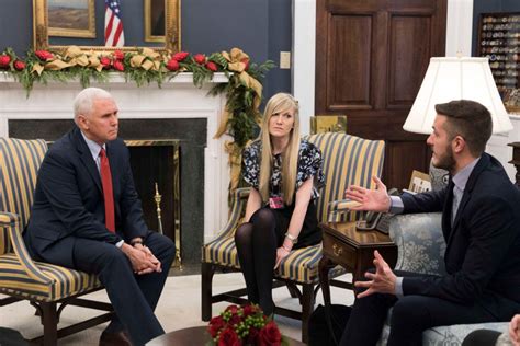 Charlie Gards Parents Meet US Vice President Mike Pence At The White