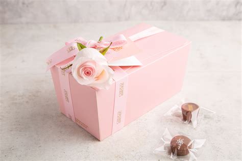 Pink Box Assorted Wrapped Chocolate Chocolatesandmore